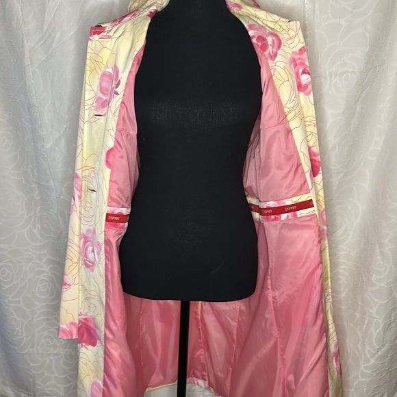 ESPRIT yellow & pink floral trench coat. Button down front with collar.Size M. - Picture 8 of 12